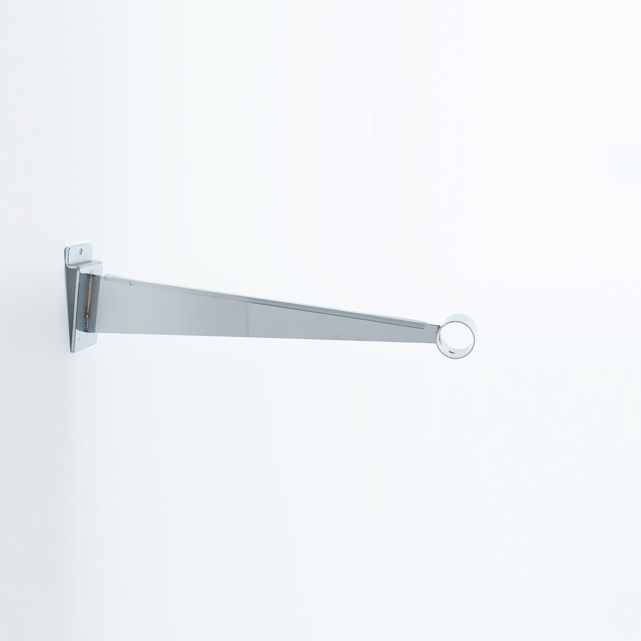 Slatwall Hangrail Bracket